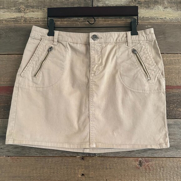 Gap Mini Skirt - Picture 1 of 6